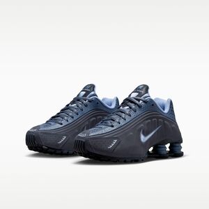 Nike Women's Dark Blue Sneakers